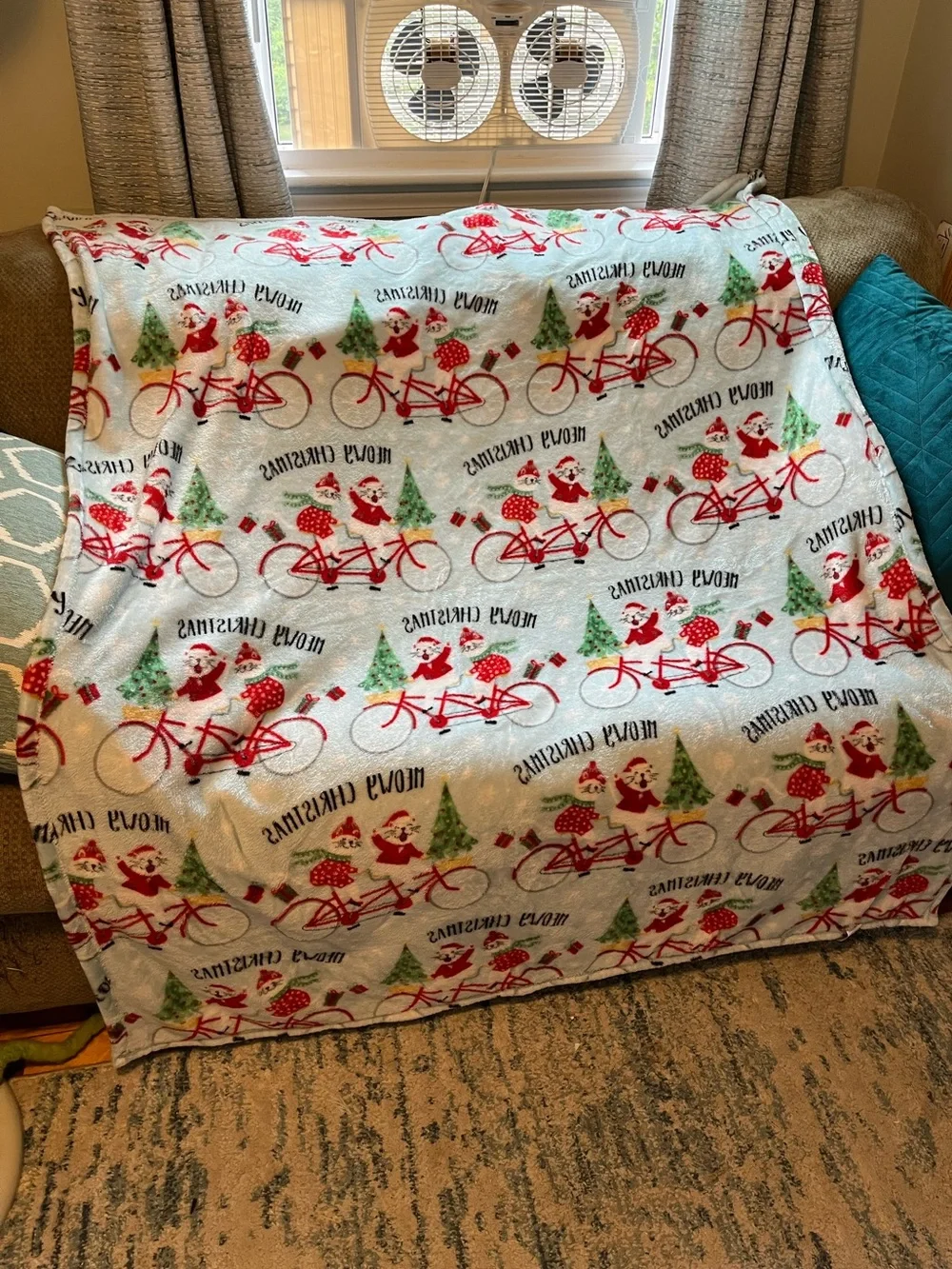 Holiday 'Meowy Christmas' Cat Plush Throw Blanket - Red, Green on Light Blue